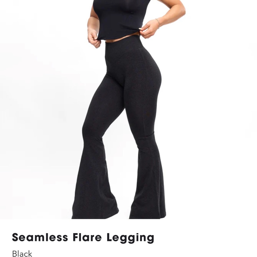 Buffbunny seamless flare leggings
